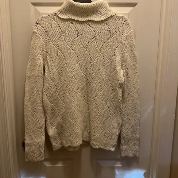 Sundance Champlain Ivory turtleneck sweater! GUC. Size M - Picture 5 of 6